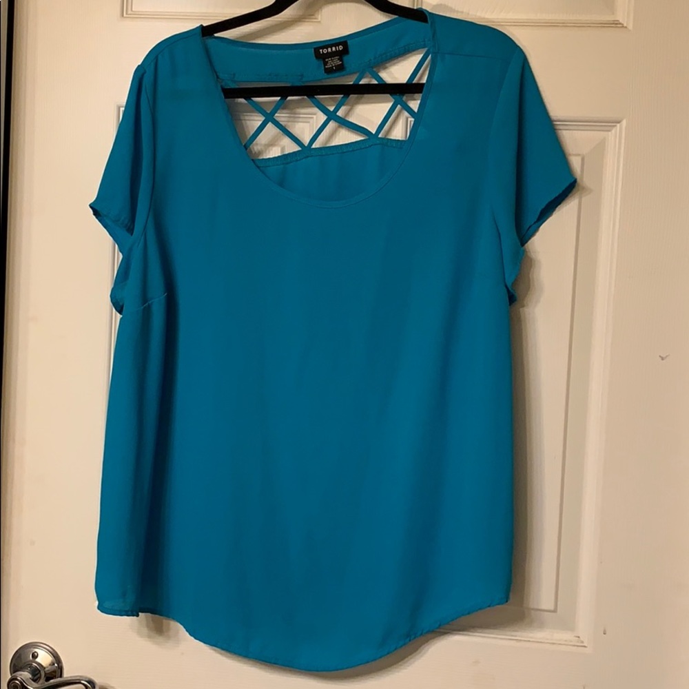 Torrid capped sleeve top